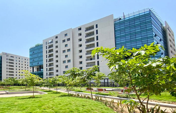 Raheja Commer Zone