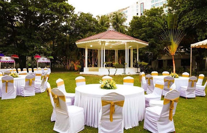 Avm Garden Villa
