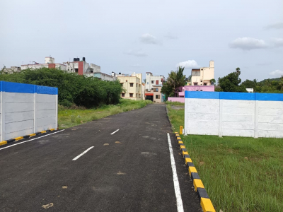 800 - 1200 Sqft Land for sale in Perungalathur