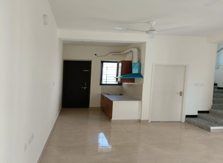 780 Sq.Ft, 2 BHK Individual House for sale in ECR