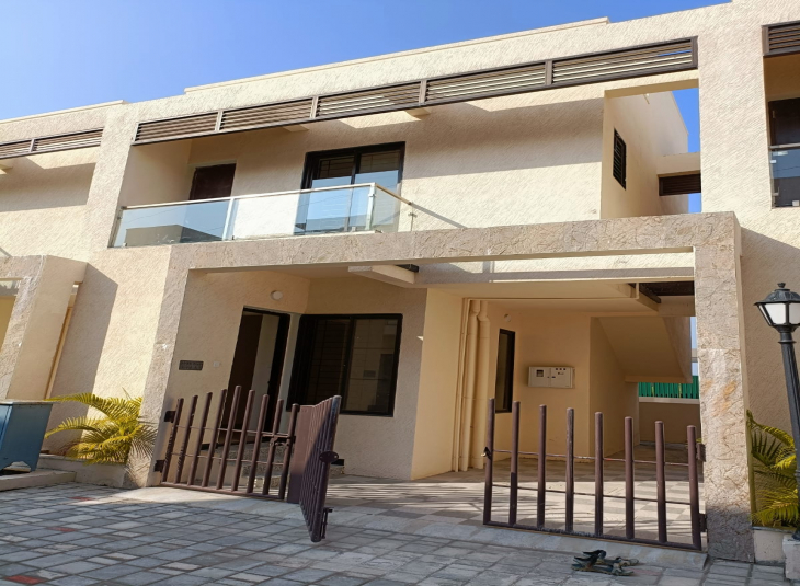 780 Sq.Ft, 2 BHK Individual House for sale in ECR