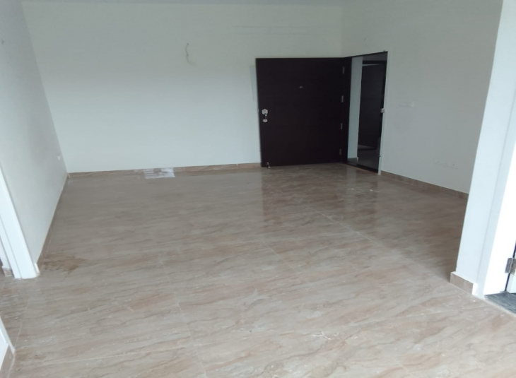 935 Sq.Ft, 2 BHK Flats for sale in Tambaram West