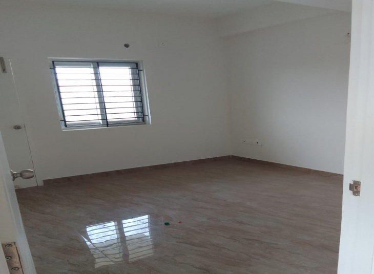 935 Sq.Ft, 2 BHK Flats for sale in Tambaram West