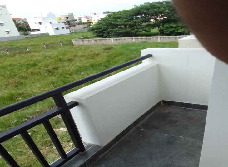 935 Sq.Ft, 2 BHK Flats for sale in Tambaram West
