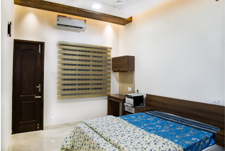 1495 Sq.Ft, 3 BHK Flats for sale in T Nagar