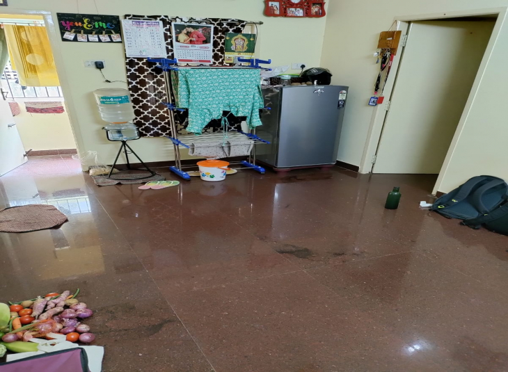 810 Sq.Ft, 2 BHK Flats for sale in Adambakkam