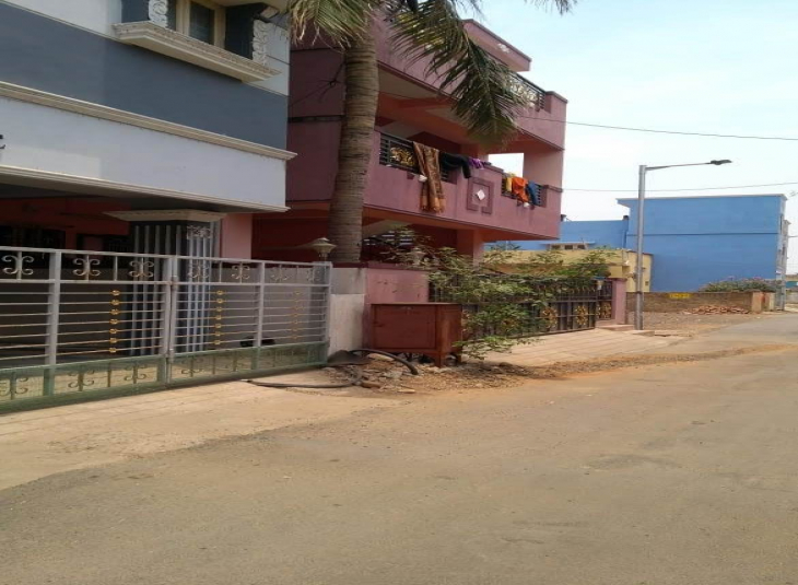 1800 Sq.Ft, Land for sale in Madhavaram
