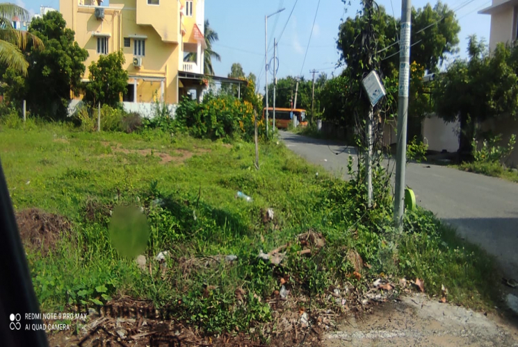 6000 Sq.Ft, Land for sale in Navalur