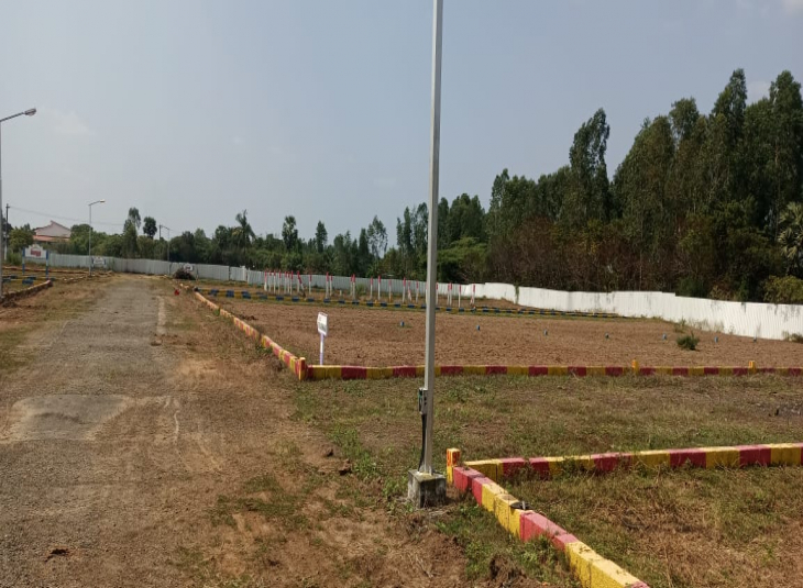 1200 Sq.Ft, Land for sale in Singaperumal Koil