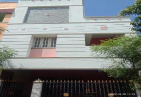 5 BHK House for sale in Kolathur