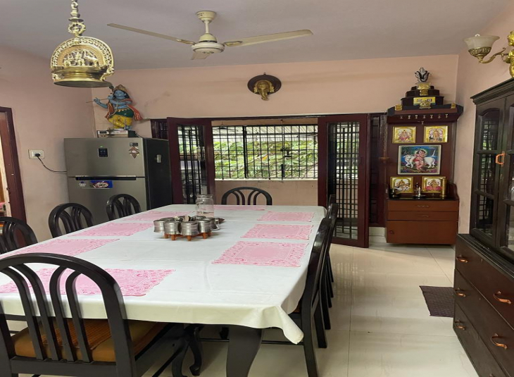 1260 Sq.Ft, 3 BHK Flats for sale in Arumbakkam
