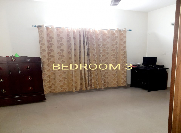 1220 Sq.Ft, 3 BHK Flats for sale in Nolambur