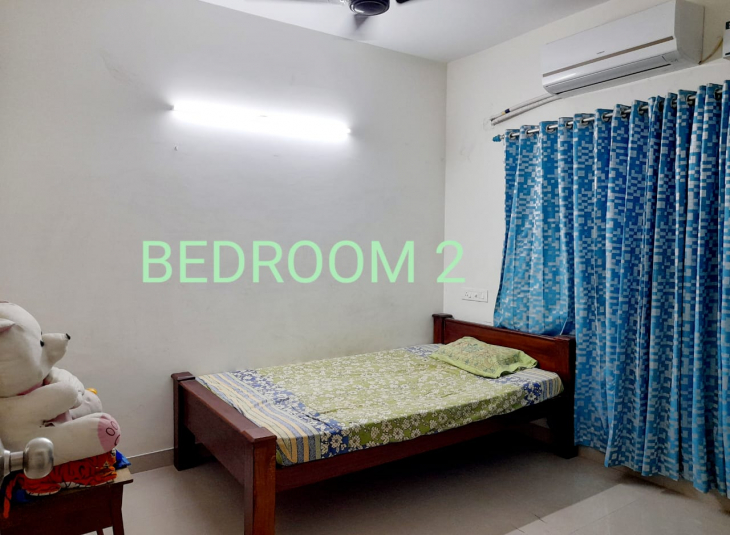 1220 Sq.Ft, 3 BHK Flats for sale in Nolambur