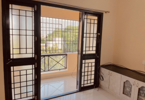 2 BHK flat for sale in Anna Nagar East