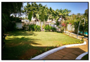 4 BHK House for sale in Akkarai