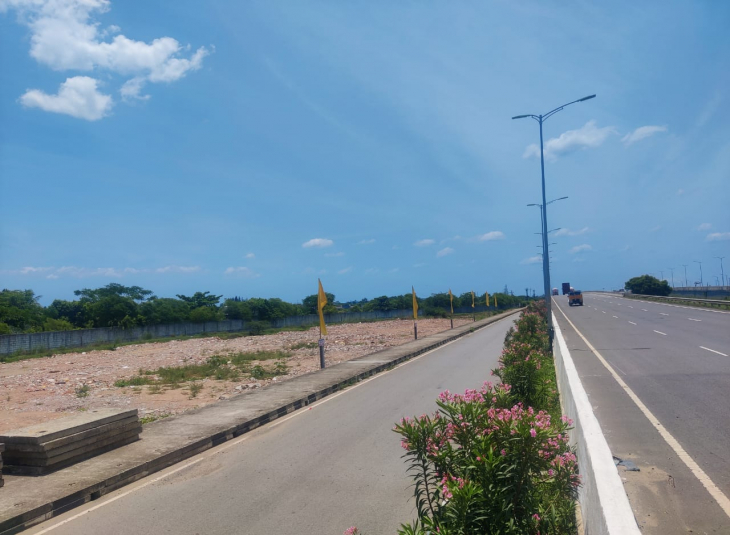 Commercial Property for sale in Red Hills