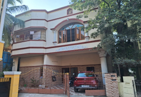 4 BHK House for sale in Besant Nagar