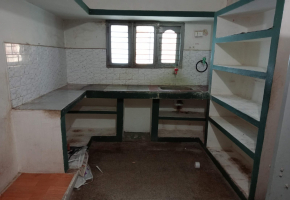 2 BHK House for sale in Polichalur