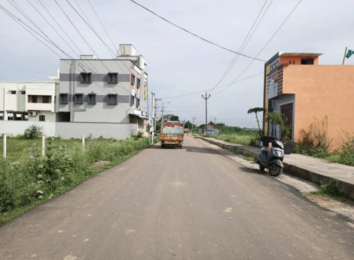 Commercial Property for sale in Puzhal