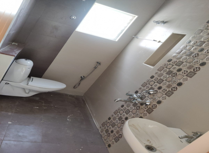 600 Sq.Ft,  Co-living Spaces