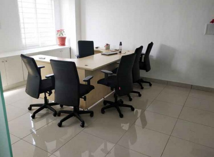 1000 Sq.Ft,  Commercial Office / Space