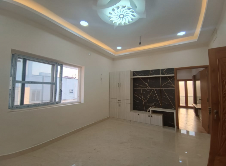 1700 Sq.Ft, 2 BHK Residential Apartment