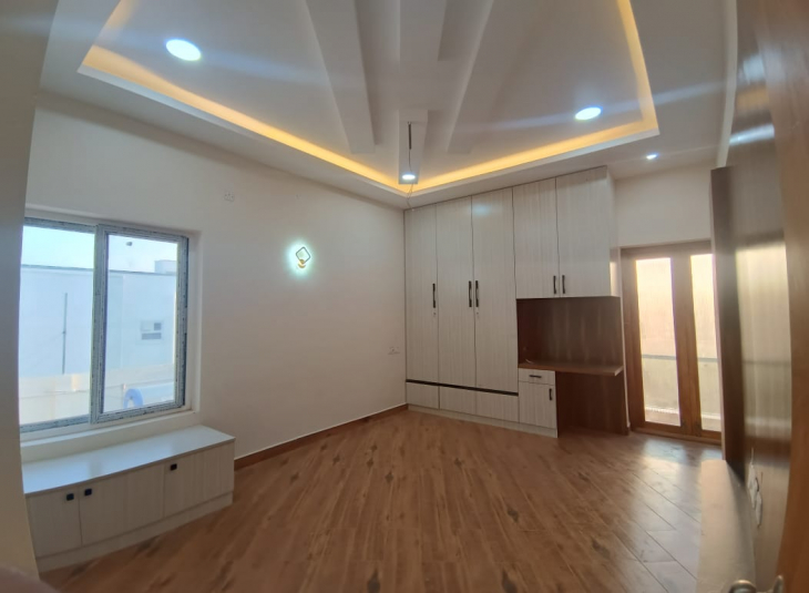 1700 Sq.Ft, 2 BHK Residential Apartment