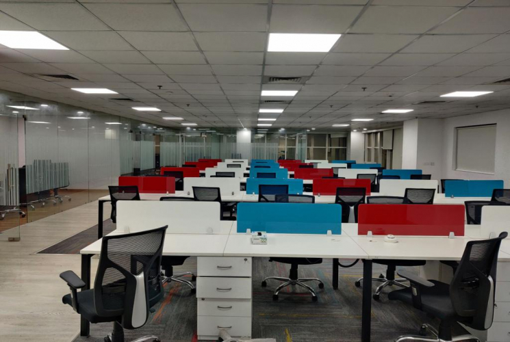 10000 Sq.Ft,  Commercial Office / Space
