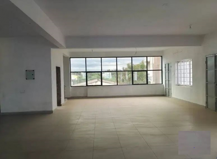 7500 Sq.Ft,  Commercial Office / Space