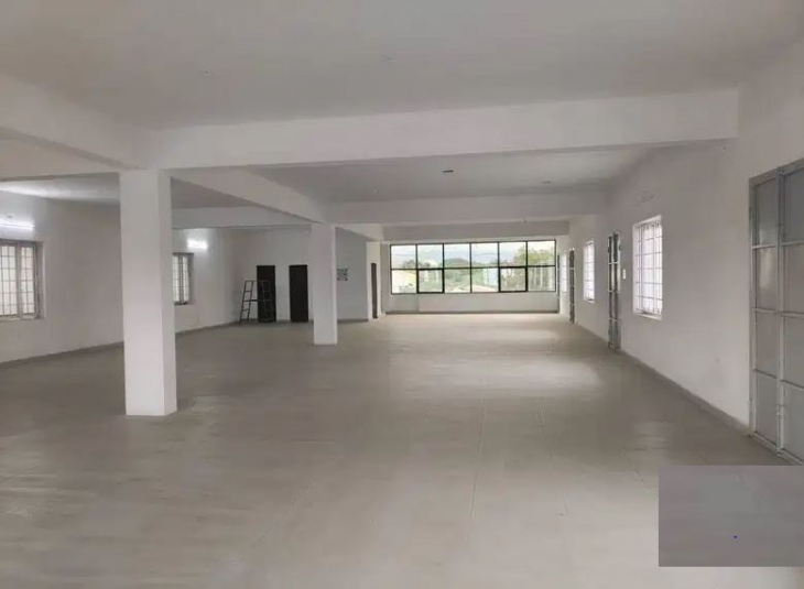 7500 Sq.Ft,  Commercial Office / Space