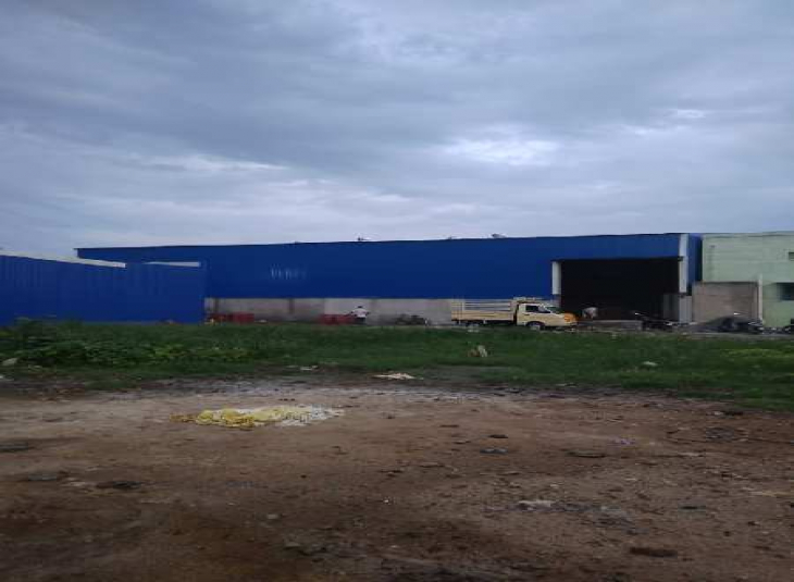 3100 Sq.Ft,  Warehouse